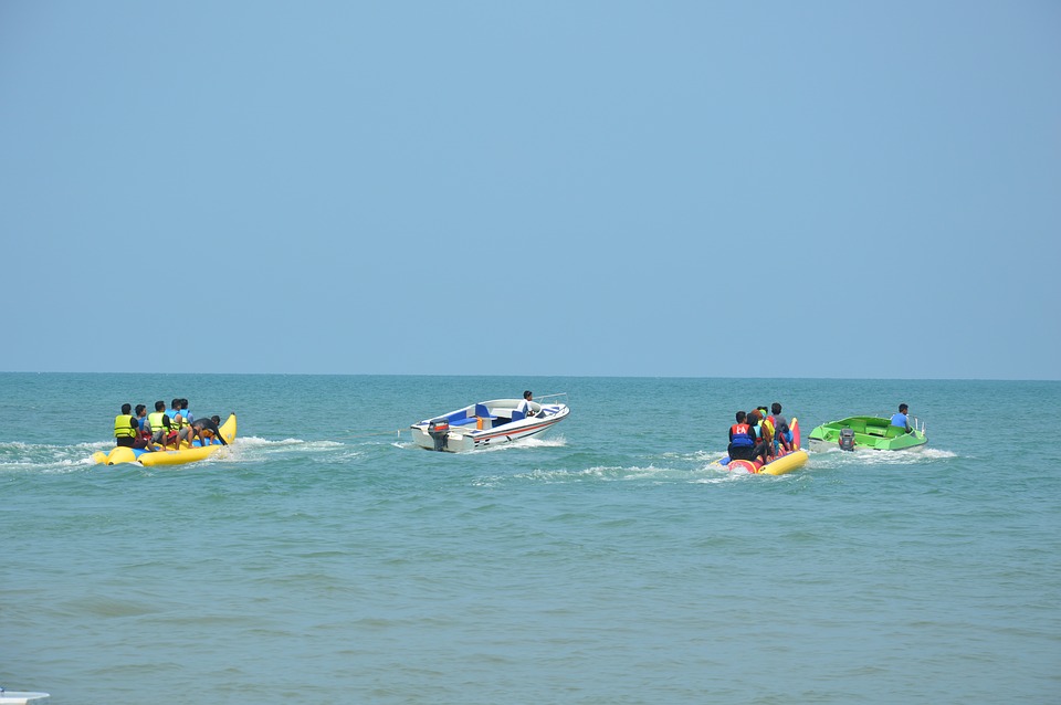 banana boat ride at gokarna beach