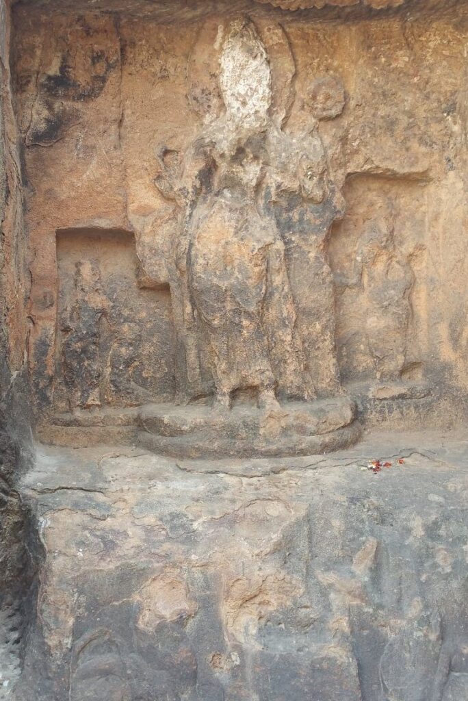 chandrapur ancient caves